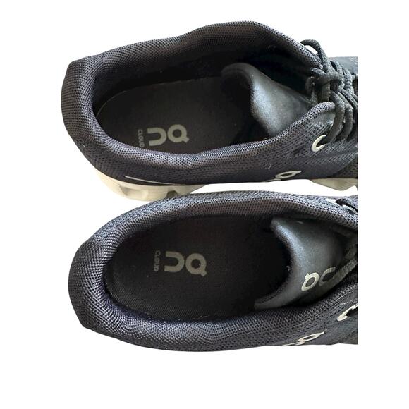 On Cloud ONCLOUD Cloud 5 Black White Running Shoes Sz 8.5 Women's EUC RARE - Picture 9 of 15